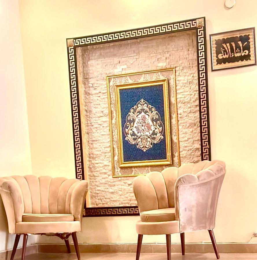 Blue Moon Continental Hotell Islamabad Exteriör bild