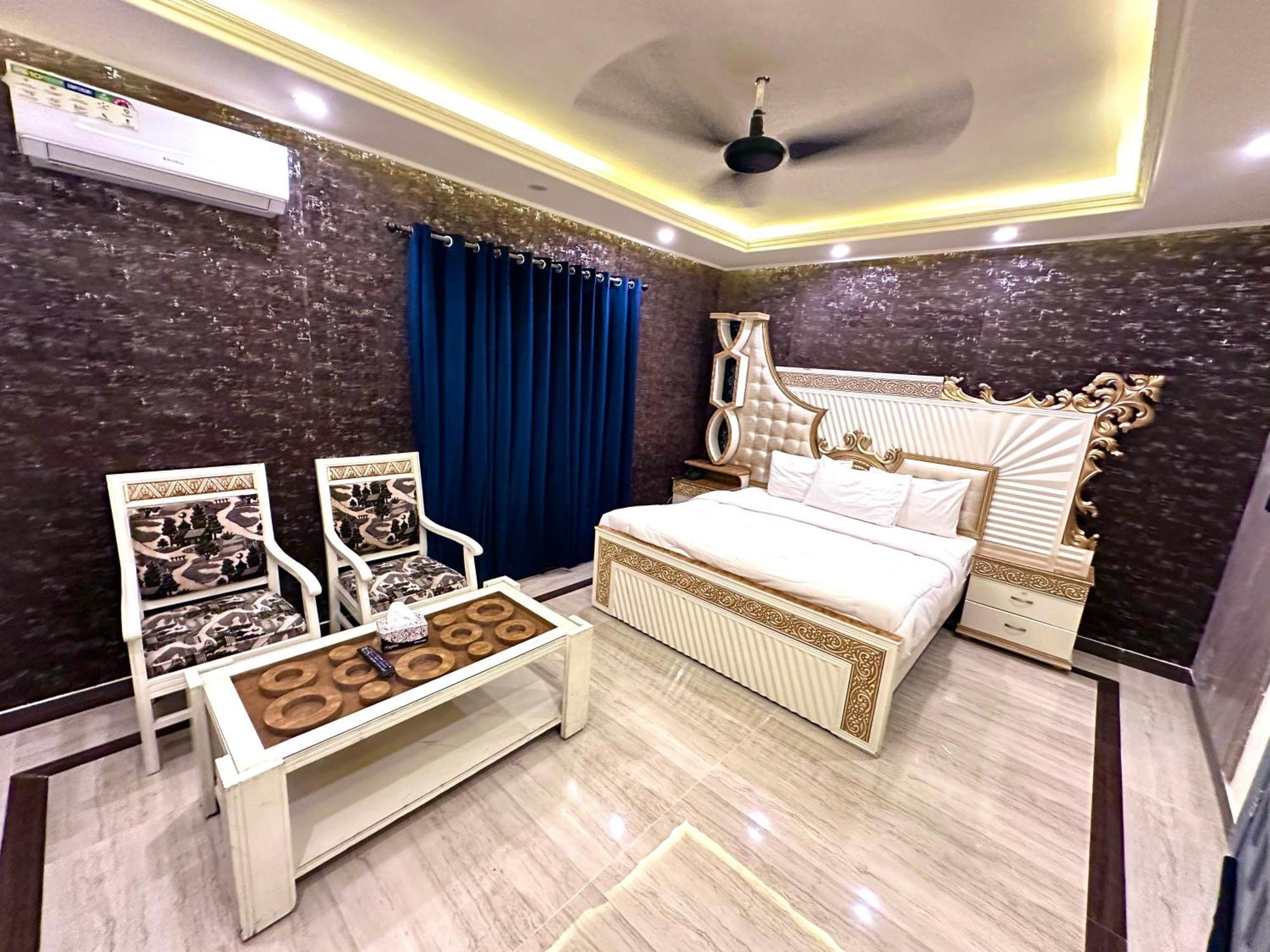 Blue Moon Continental Hotell Islamabad Exteriör bild